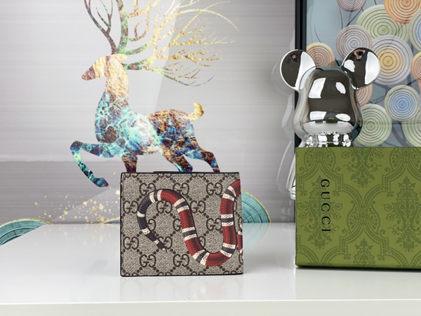 グッチ財布コピー全体デザイン